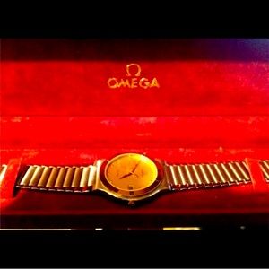Omega DeVille 18k gold bezel